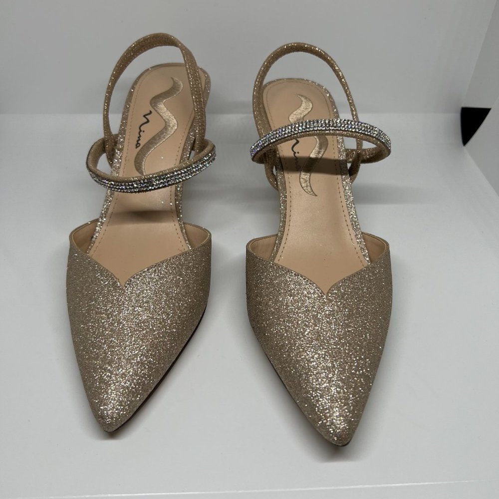 Nina Champagne Gold Close-Toe Heels - Size 7½ - NWOT